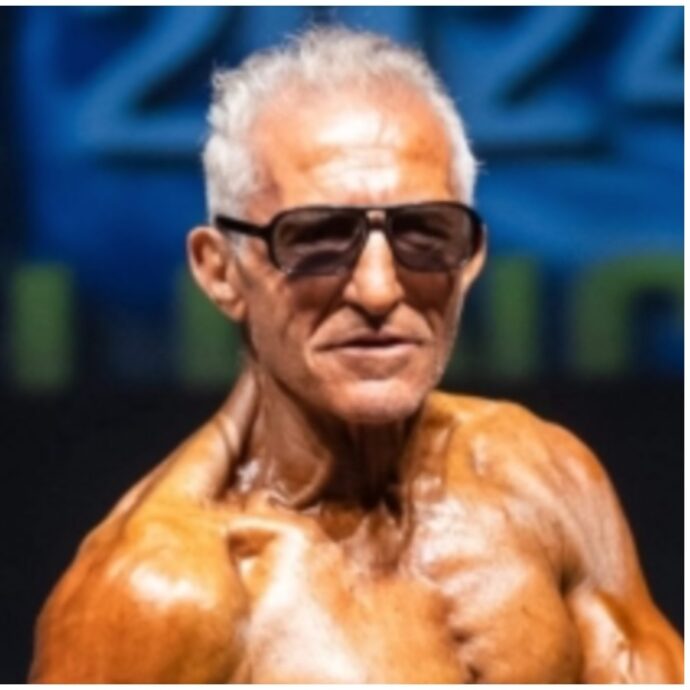 “Non mi sono mai dopato, ho fatto solo tanti sacrifici”: lo giura il culturista Valter La Bella, vincitore del Wlnb World Championship 2025 a 73 anni