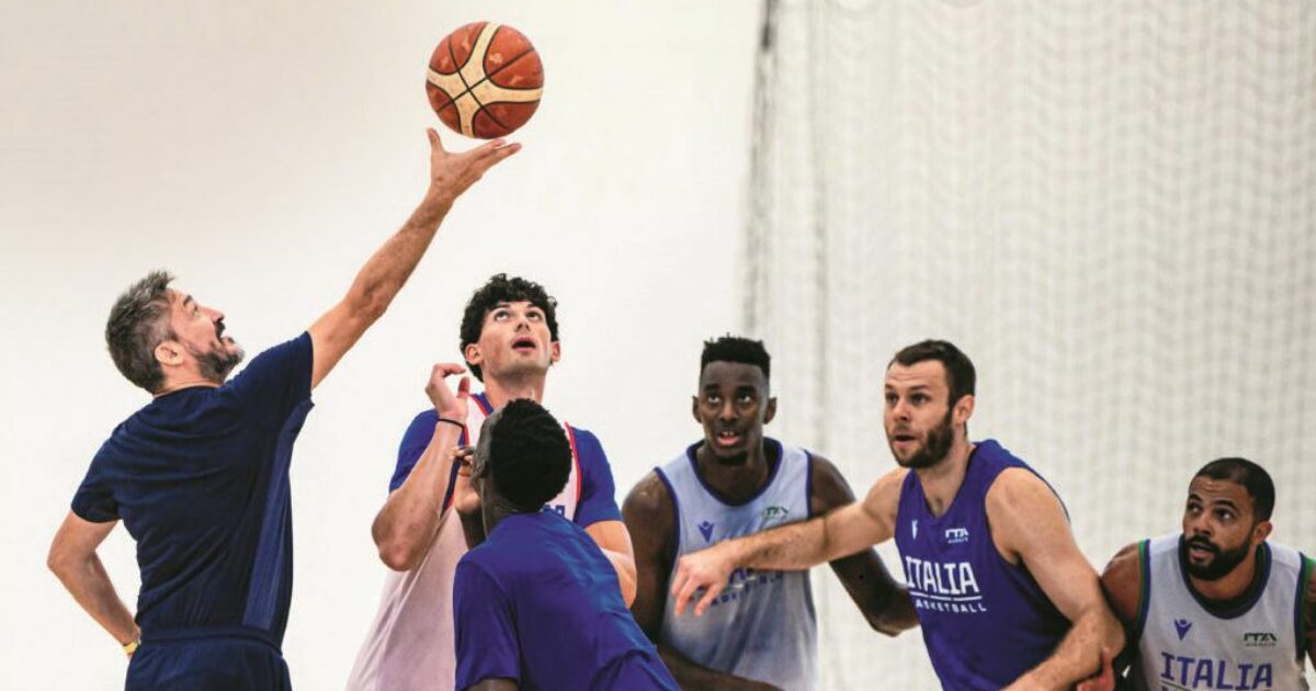 italbasket ora tocca a voi chi sono i 12 di pozzecco per gli europei