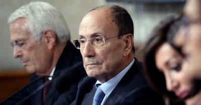 Copertina di Schifani, sudoku  in giunta: rientra l’ex Sammartino