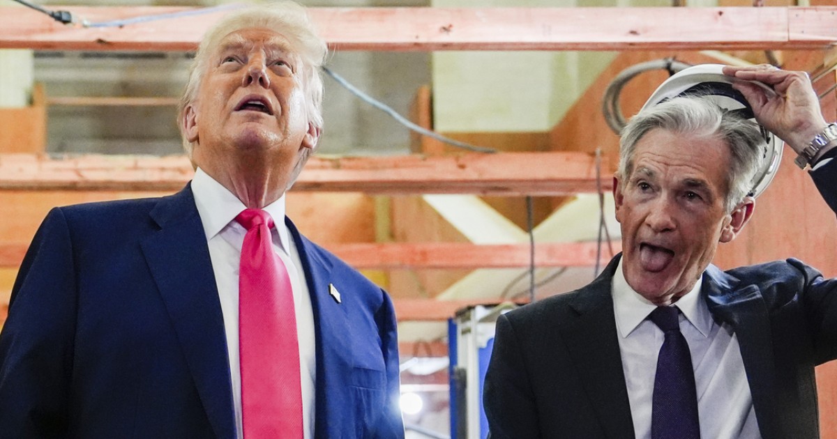 la guerra di trump alla fed verso uno storico scontro legale per il licenziamento di lisa cook e anche powell rischia