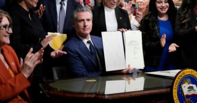 Copertina di Ironia e leggi anti Trump: la strategia del governatore della California Newsom per puntare alla Casa Bianca