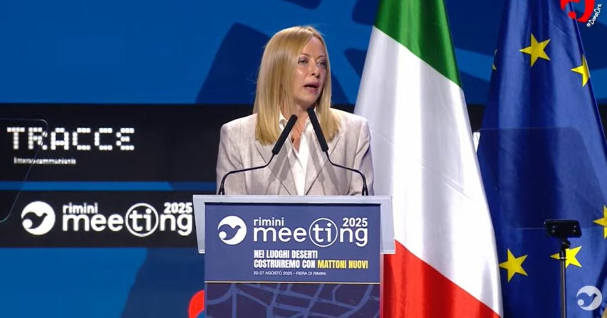 meloni al meeting di rimini la prima volta della presidente del consiglio