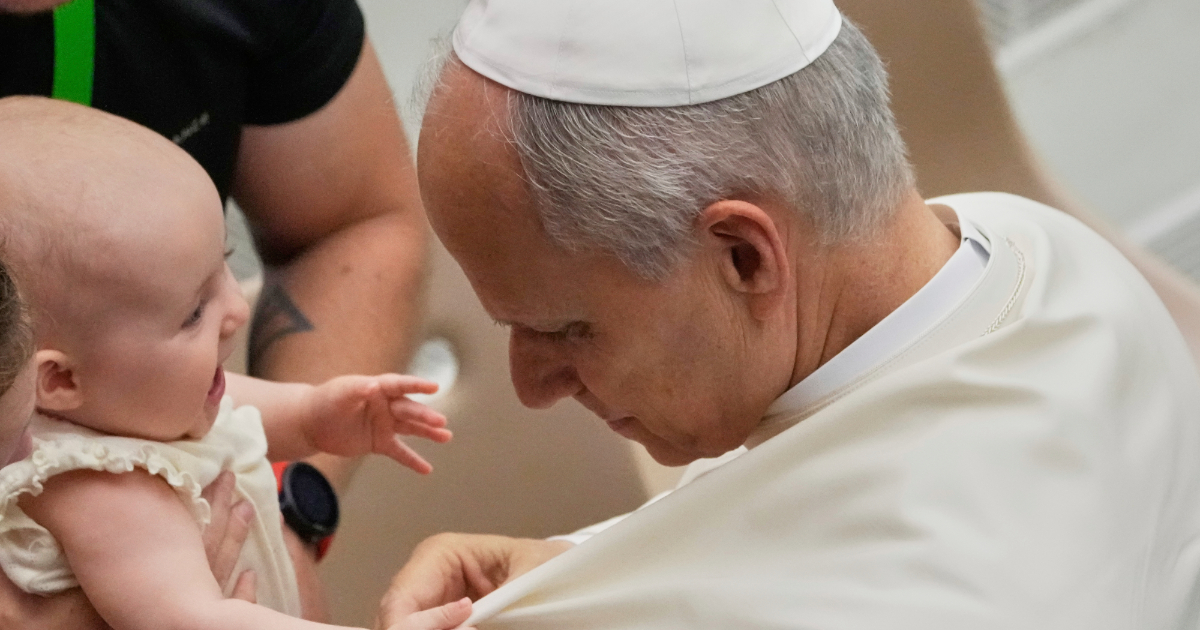 gaza il papa supplico per la tutela civili no a spostamenti forzati della popolazione e punizioni collettive
