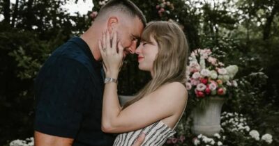 Copertina di Com’è nato l’amore tra Taylor Swift e Travis Kelce: il braccialetto ‘galeotto’ e l’anello di fidanzamento (che fa pendant con il Cartier)