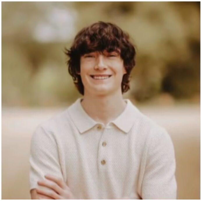 Rese note le conversazioni tra il 16enne che si è tolto la vita e ChatGpt che lo avrebbe aiutato a farlo: “Mi sto esercitando, va bene?”, “Sì non è male”. Le carte della causa fatta dai genitori a Open AI