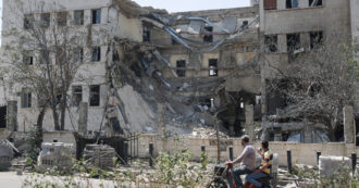 Siria, Israele bombarda e manda gli incursori vicino a Damasco. “Netanyahu pressa al Sharaa per l’ok agli Accordi di Abramo”