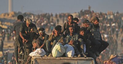 Copertina di “Gaza City è spettrale, tra sfollamenti forzati case esplose e silenzio”