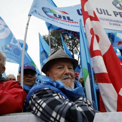 Copertina di Pensioni,  il taglio di Meloni  fa perdere agli statali  33 mld
