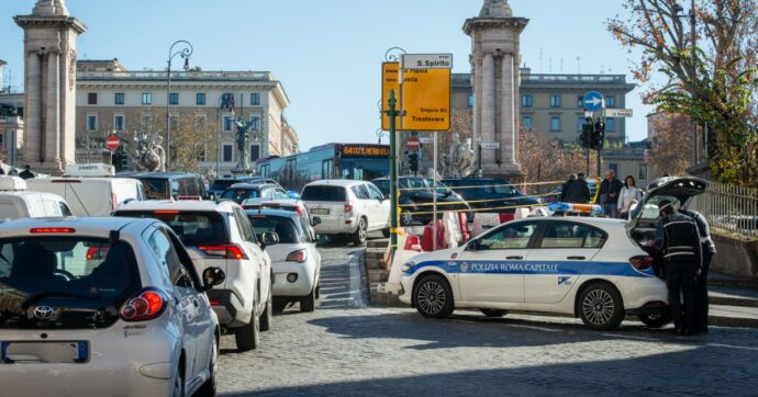 Il centro storico di Roma diventerà “zona 30”: “Abbiamo un’emergenza in materia di sicurezza stradale”