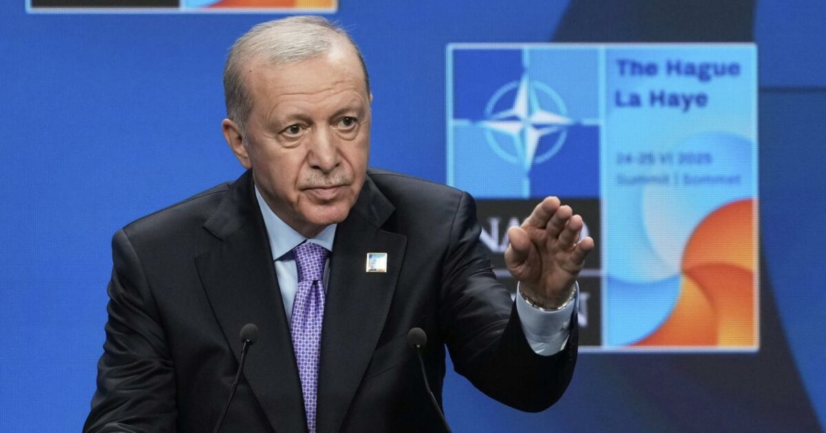 l8217obiettivo di erdogan controllare le forze armate siriane e i guerriglieri curdi per sedare israele