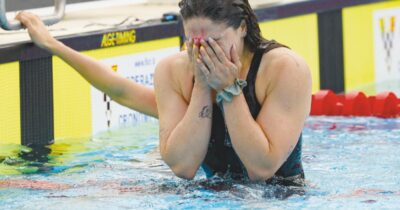 Copertina di Furto in aeroporto: 2 nazionali di nuoto bloccate per una settimana a Singapore