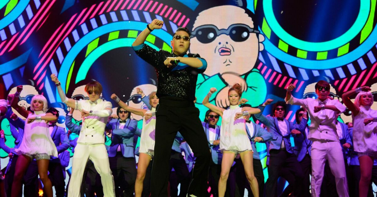 si riforniva di xanax e stilnox senza prescrizione medica dal 2022 manager e collaboratori ritiravano i farmaci il re di gangnam style psy finisce nei guai