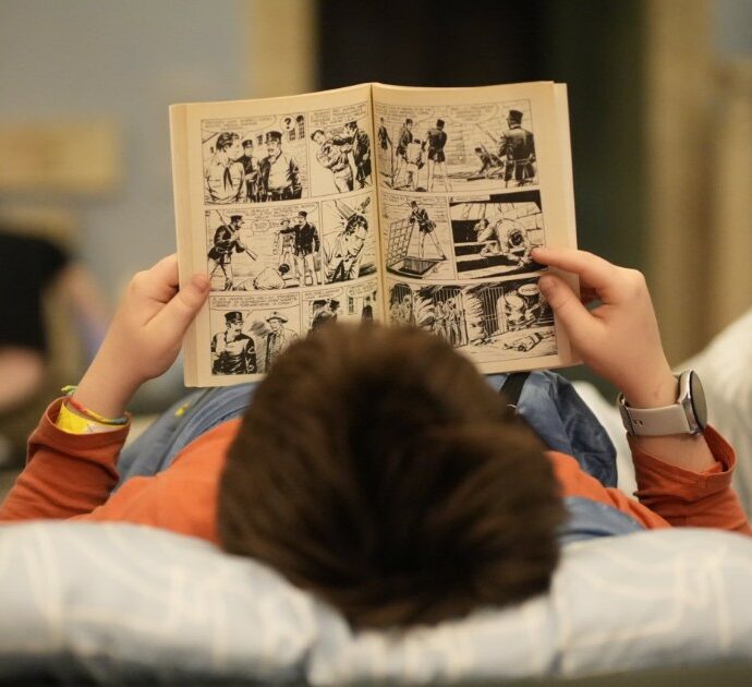 Notti al museo per bambini, da Pordenone a Napoli: dormire tra le opere d’arte per avvicinare i piccoli all’arte