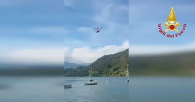 Copertina di Morto per salvare i suoi figli, ripescato il corpo