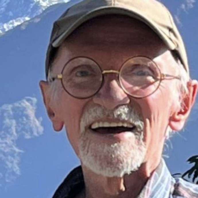 “A 81 anni ballo il tango e mi sono risposato. Cosa mangiare per la longevità? Ecco la mia dieta quotidiana. La carne un paio di volte all’anno ma solo pollo ruspante”: parla Franco Berrino