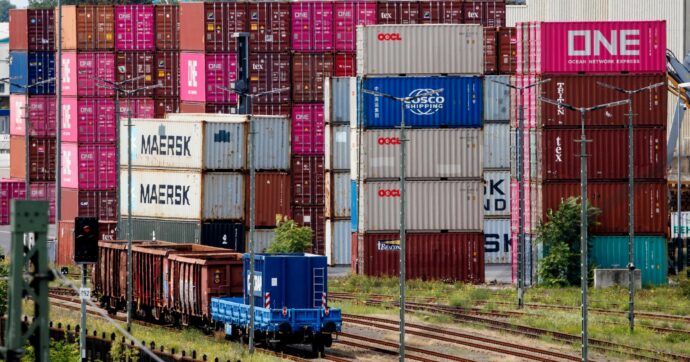 Dazi, così l’Ue (con il no francese) cede a Trump:  nessuna web e digital tax. Salvi ancora  Google&C.