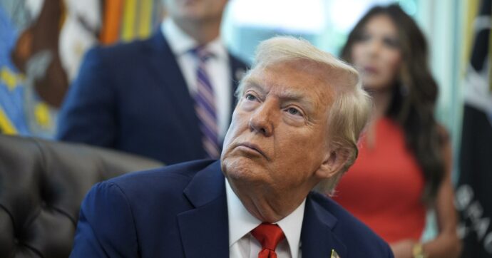 Bilaterale Putin-Zelensky, oggi scade l’ultimatum “dei 15 giorni” di Trump. Mentre l’Ue continua a parlare solo di riarmo contro la Russia