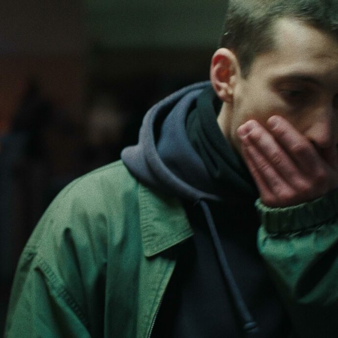 “Non disponibile”, alla Mostra del Cinema di Venezia il cortometraggio che racconta le famiglie separate dalla guerra in Ucraina