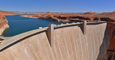 Copertina di La Cina sta vivendo una crisi speculare agli Usa: due imperi nati sul controllo delle acque