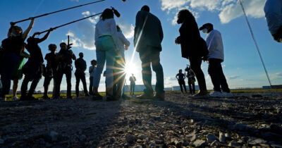 Copertina di Ambientalisti a processo per essersi opposti al taglio del bosco. E il Comune chiede loro i danni