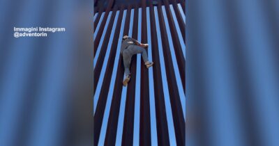 Copertina di Influencer scalano il muro anti-migranti sul confine Usa-Messico: “È facile”. Indignazione e polemiche – Video