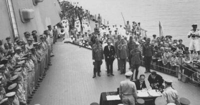 Copertina di L’ultima resae il nuovo mondo