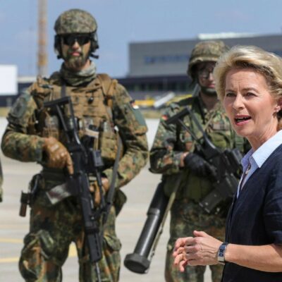 Copertina di Ursula pressa sull’invio di truppe in Ucraina, ma Berlino le chiede più cautela