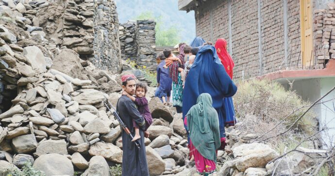 Sisma devasta l’est Afghanistan: 800  morti Il governo dei talebani: “Il mondo ci aiuti”