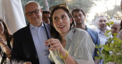 Copertina di A Milano al fianco di Sala. E del ‘Modello Roma’ cosa pensa Schlein?