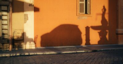 Copertina di Smart fortwo, il grande ritorno. Nel 2026 arriva la nuova #2 elettrica