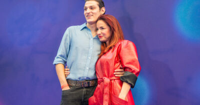 Copertina di Andrea Delogu e Luigi Bruno si sono lasciati dopo quattro anni d’amore: la conduttrice pronta per “Ballando con le stelle” e “La porta magica”