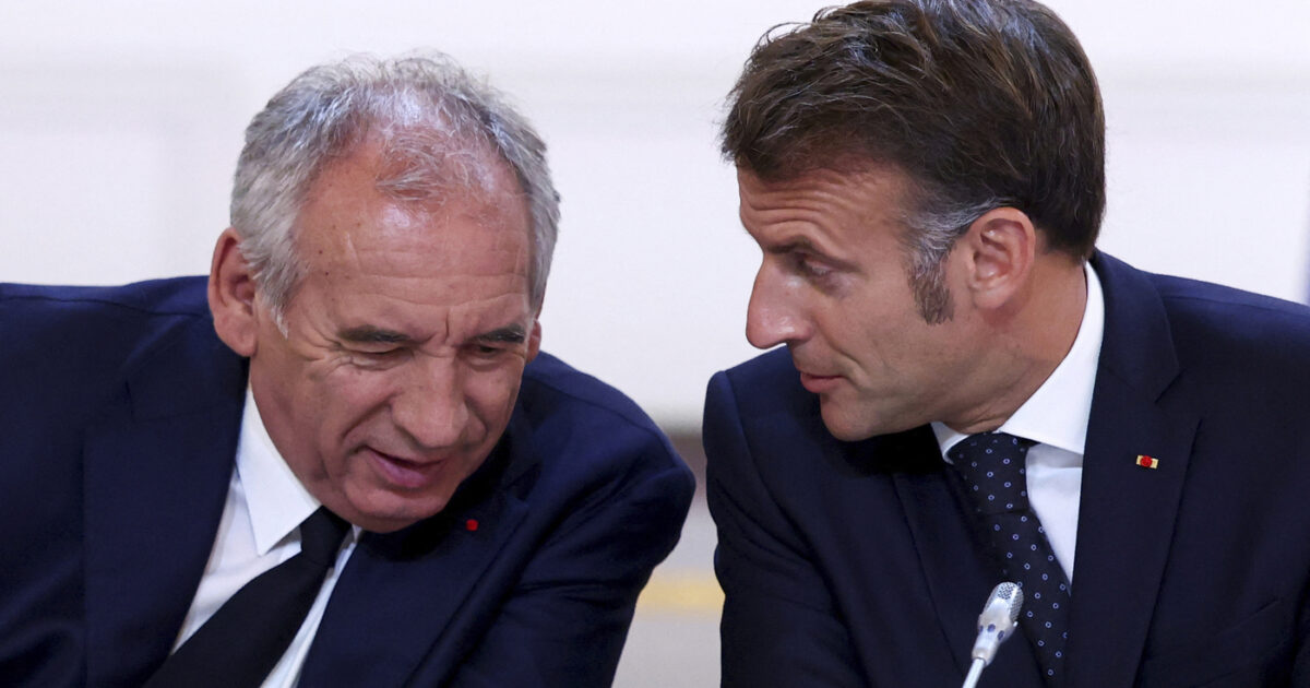 caos politico in francia bayrou verso la sfiducia macron ha ordinato alla coalizione di governo di lavorare con i socialisti