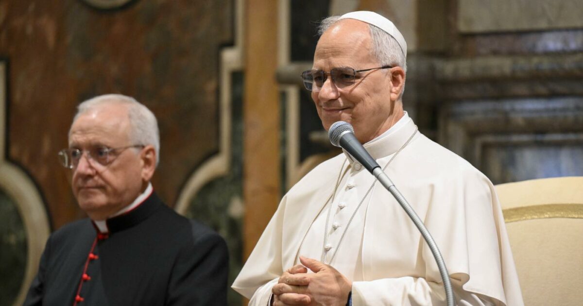il giubileo delle associazioni lgbt senza benedizione della santa sede padre martin prevost ha la stessa apertura di bergoglio