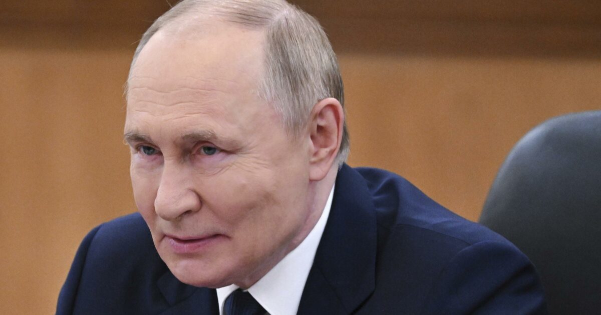 Putin: “Possibile accordo sulle garanzie di sicurezza. Ucraina nella Nato? Inaccettabile, va bene nell’Ue” Putin: “Possibile accordo sulle garanzie di sicurezza. Ucraina nella Nato? Inaccettabile, va bene nell’Ue”