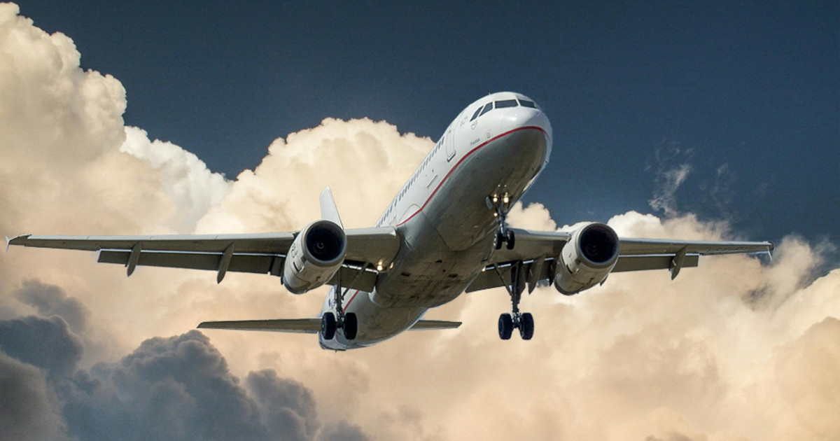 questo viaggio 232 per ricordare a tutti che i sogni sono possibili dopo la malattia diventa pilota a 15 anni e fa il giro del mondo in aereo la storia di byron waller