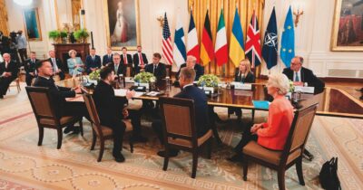 Copertina di Il direttore emerito del Max Planck Institute: “Questa Ue è fallita, serve un nuovo patto”