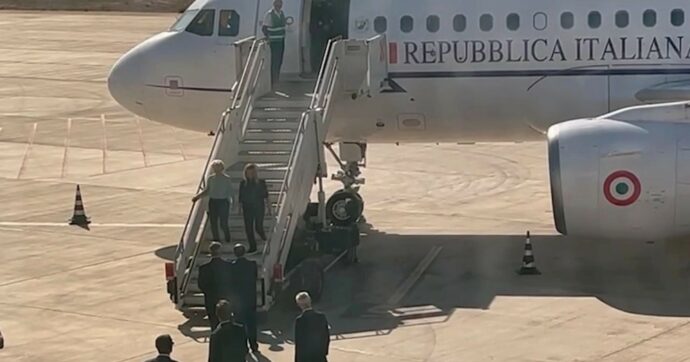 Il ministero della Difesa a Palazzo Chigi: “Oscurare jet di Mattarella e Meloni”