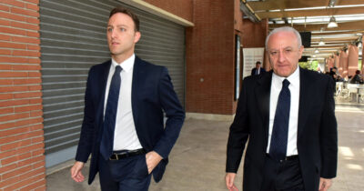 Copertina di Campania, l’attacco di De Luca: “Se appoggio Fico? Nessun veto, ma non ha mai amministrato nulla”