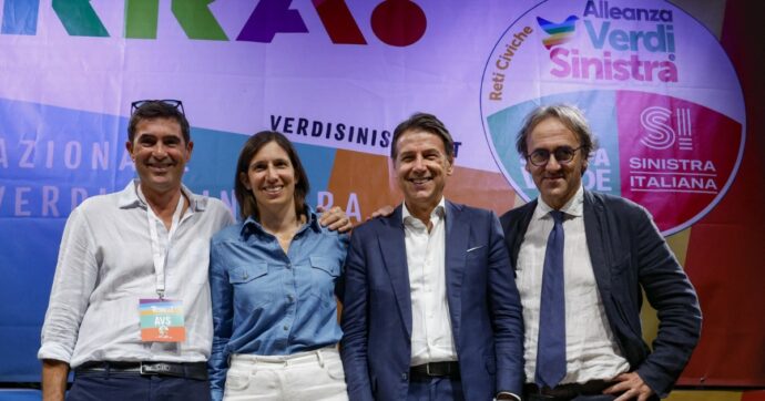 Schlein e Conte con il leader di Avs insieme sul palco: “Non faremo il favore a Meloni di dividerci”