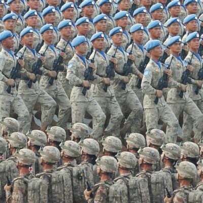 Copertina di Edward Price: “Se l’asse Cina-Russia-India si salda, gli Usa non potranno più competere”