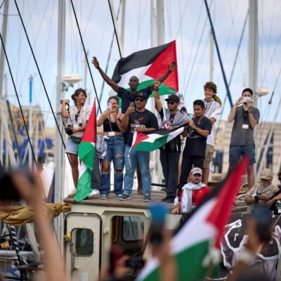 Copertina di Gaza, prima risoluzione del Parlamento Ue: il pigolio di Strasburgo