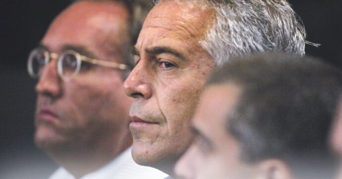 Caso Epstein, adesso parlano le vittime: “Pubblicare tutti i file”