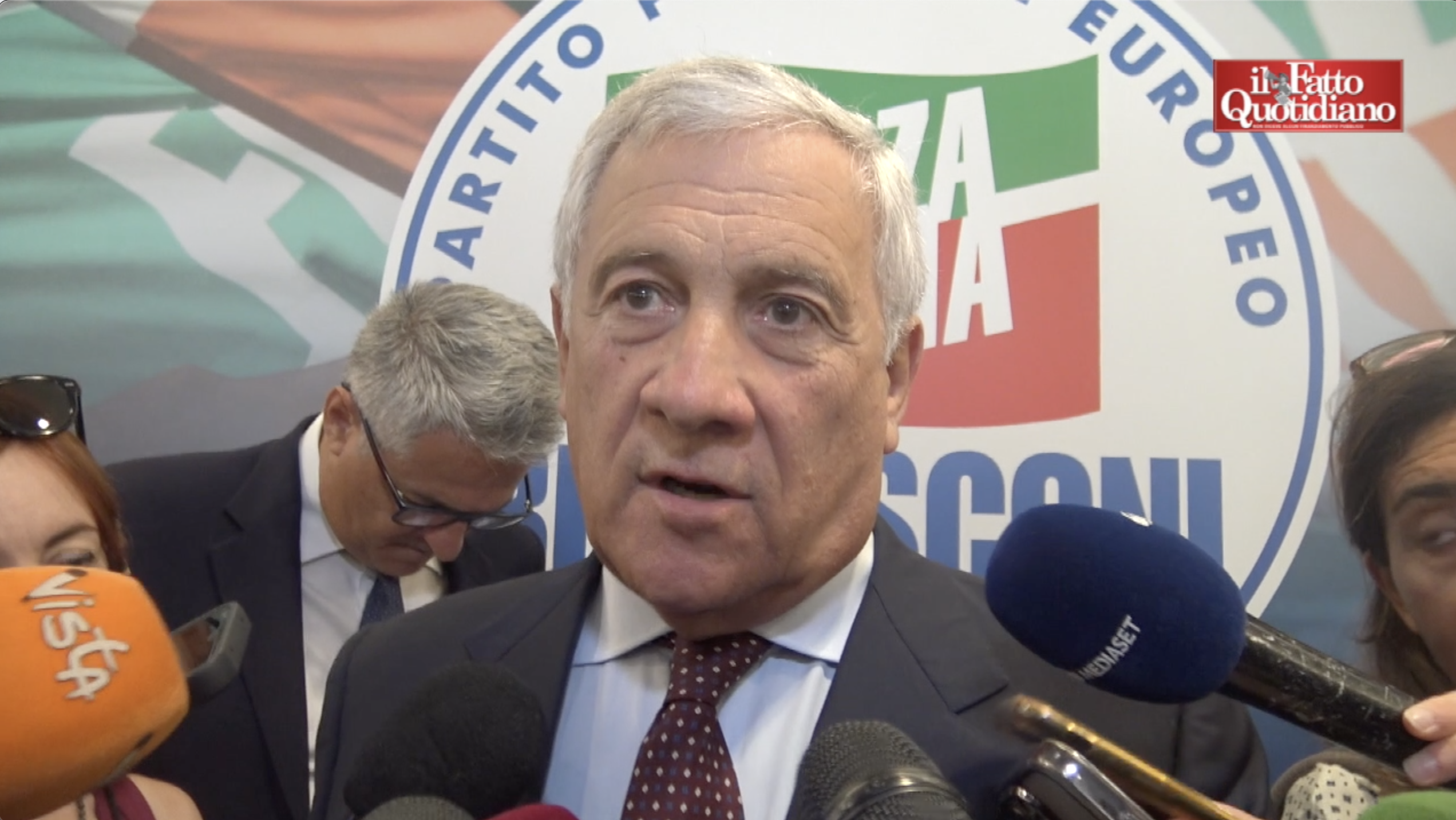 trentini tajani governo non 232 immobile siamo al lavoro ma gli italiani detenuti in venezuela sono tutti uguali