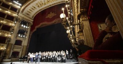 Copertina di Teatro San Carlo, accolto ricorso bis sul sovrintendente