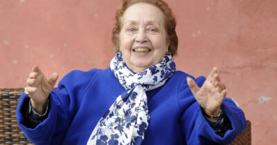 Copertina di È morta Pia Velsi, è stata nonna Trieste nel film cult “Parenti Serpenti” di Mario Monicelli e zia Filomena in “Tutti pazzi per amore”