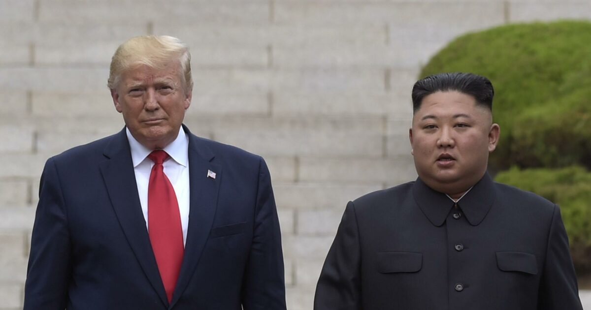 la missione top secret dei navy seals in corea del nord cos236 trump fall236 il tentativo di intercettare kim