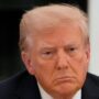 Copertina di Trump ai paesi Nato: “Voi smettete di comprare petrolio russo e poi io metto le sanzioni”. Mosca: “Nemmeno lo scheletro di un accordo con Kiev”