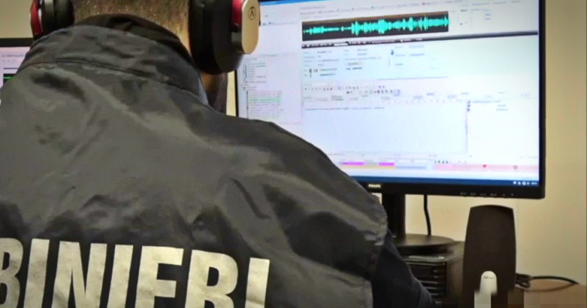 Trieste, fermato 25enne pakistano. Accusato di attività jihadista sul web, tra armi e riferimenti al martirio Trieste, fermato 25enne pakistano. Accusato di attività jihadista sul web, tra armi e riferimenti al martirio