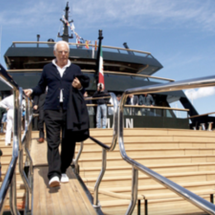 Le barche di Giorgio Armani sono dedicate alla sua mamma. Pochi mesi fa, il messaggio al costruttore: “Desideravo queste presenze discrete sulle onde”