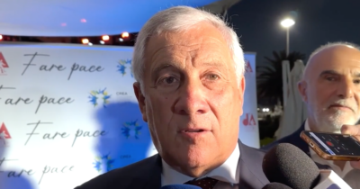 Copertina di Gaza, Tajani: “Lavoriamo per favorire il dialogo tra le parti, ma non veniamo ascoltati”